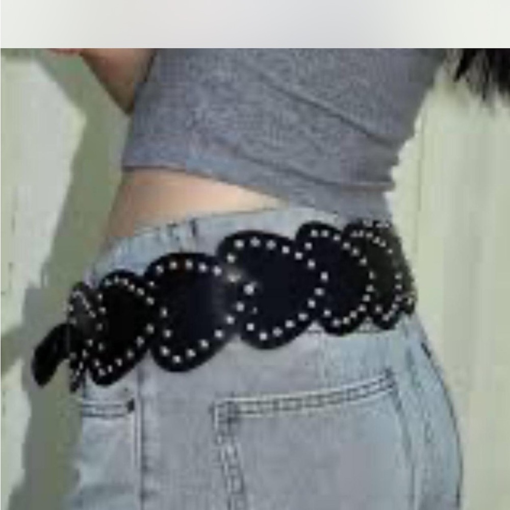 Zara Black Studded Scalloped Leather Belt